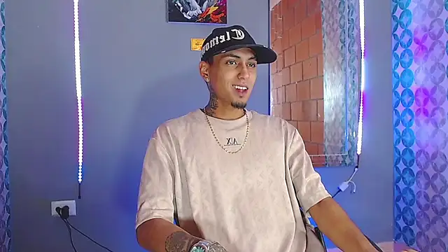 Liam lee online show from 04/15/26, 09:37