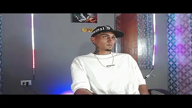 Liam lee online show from 05/11/26, 09:34