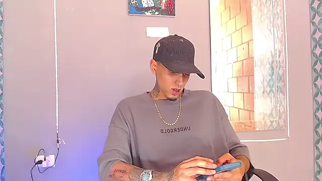 Snapshot of Liam_lee chatting on 07/02/26, 09:10 Liam lee online show from 07/02/26, 09:10
