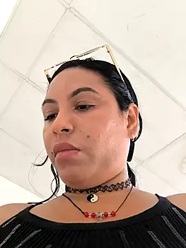 Snapshot of Francesca_ferrari chatting on 09/12/25, 03:45 Francesca ferrari online show from 09/12/25, 03:45