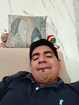 latino17 online show from 12/01/25, 05:51