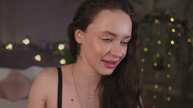 Snapshot of Meow_Nancy chatting on 02/18/25, 08:59 Meow Nancy online show from 02/18/25, 08:59