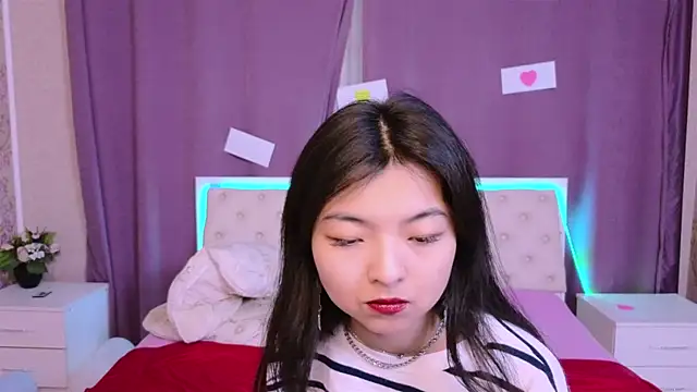 Shy Kira online show from 02/16/25, 12:10