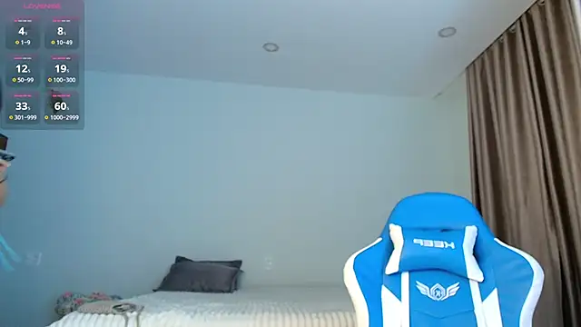 Naomi 52 online show from 03/21/25, 11:55