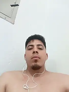 Fiel77 online show from 11/28/25, 01:41