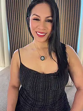 Snapshot of Sofia_Convers chatting on 07/18/26, 01:04 Sofia Convers online show from 07/18/26, 01:04