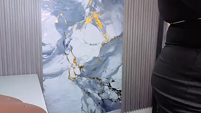 GianellaCox  online show from 04/17/26, 01:03