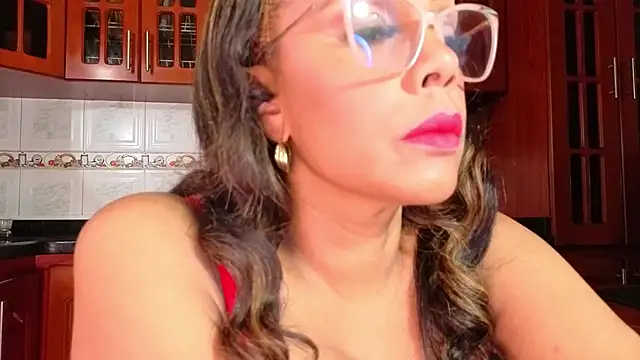 AmberNix online show from 09/30/25, 02:22