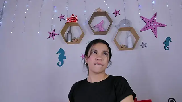 Emiily Parkerr online show from 03/20/25, 09:15