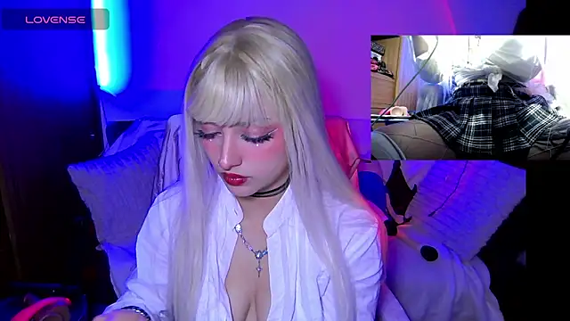 HollyDominic online show from 11/06/25, 08:32