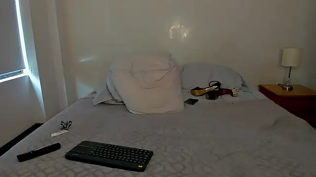 Snapshot of melisa_ferretti chatting on 02/25/26, 06:06 melisa ferretti online show from 02/25/26, 06:06