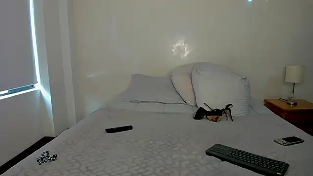 Snapshot of melisa_ferretti chatting on 03/03/26, 06:03 melisa ferretti online show from 03/03/26, 06:03