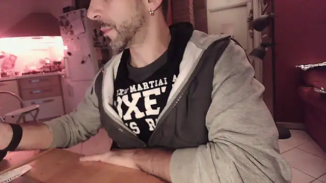 Snapshot of fenicexxx chatting on 12/02/24, 03:36 fenicexxx online show from 12/02/24, 03:36