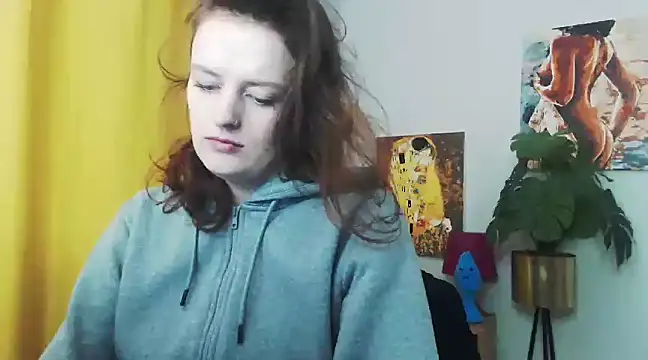 juicyNadine online show from 12/04/24, 06:22