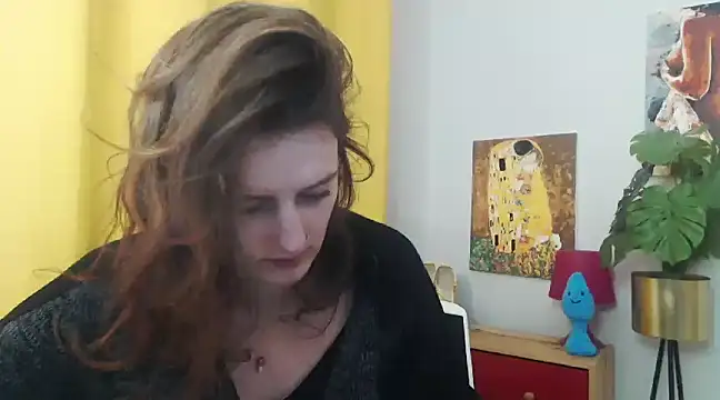 juicyNadine online show from 12/05/24, 09:28