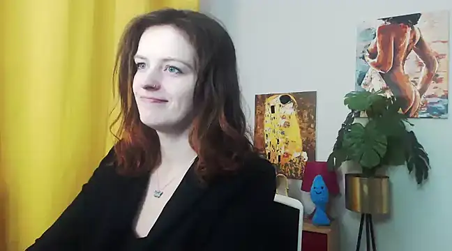 juicyNadine online show from 12/17/24, 06:24