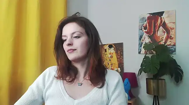 juicyNadine online show from 01/03/25, 12:30