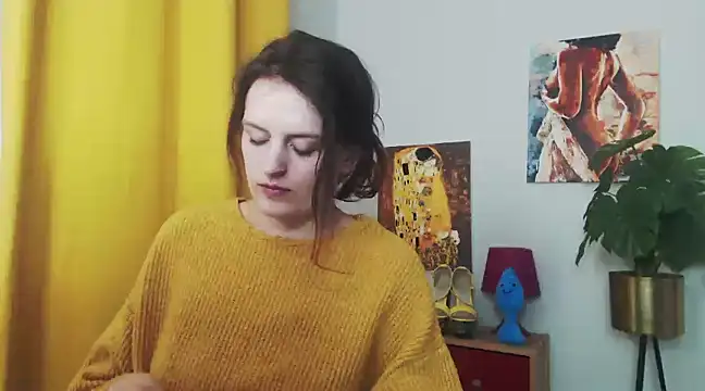 juicyNadine online show from 01/21/25, 09:24