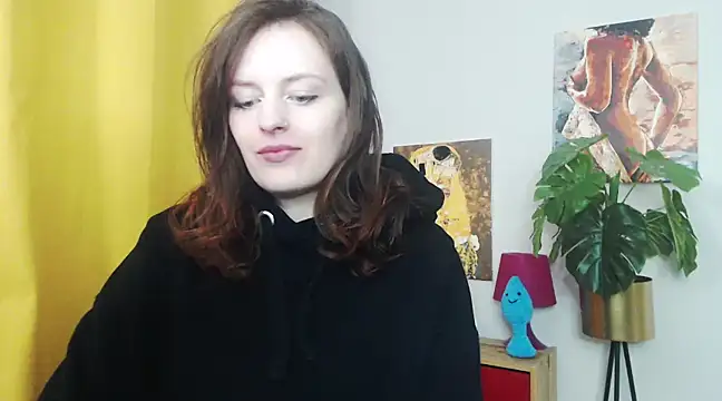 juicyNadine online show from 02/17/25, 06:20