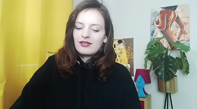 juicyNadine online show from 02/17/25, 09:24