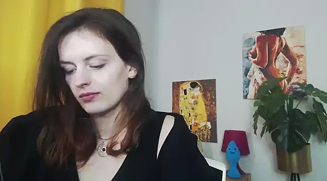 juicyNadine online show from 02/25/25, 09:31