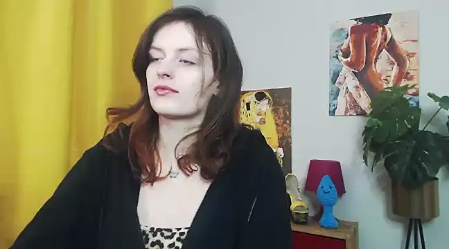 juicyNadine online show from 03/05/25, 06:12