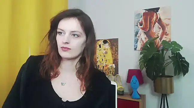 juicyNadine online show from 03/10/25, 09:21