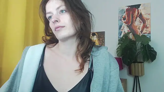 juicyNadine online show from 09/09/25, 04:45