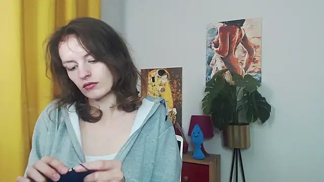 juicyNadine online show from 10/12/25, 05:39