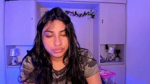 Snapshot of CANDYGABYY chatting on 07/17/26, 08:03 CANDYGABYY online show from 07/17/26, 08:03