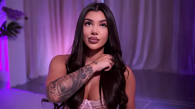 NatyDesiree online show from 03/13/26, 08:04