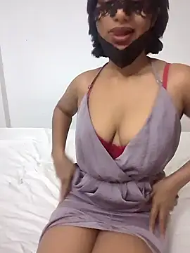 Sally Anne Jayasinghe online show from 12/15/24, 07:10