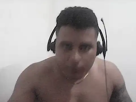 Snapshot of SaucyAffair0 chatting on 01/11/25, 09:46 SaucyAffair0 online show from 01/11/25, 09:46