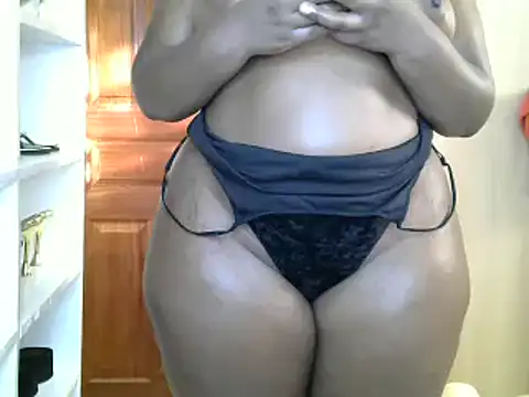 Princess Halia online show from 03/18/25, 02:48