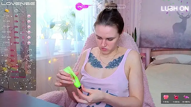 Bella  Swoon online show from 04/14/26, 06:19