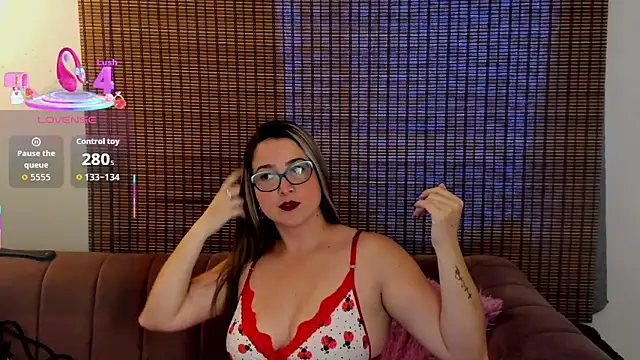 ariana cross online show from 09/09/25, 12:15