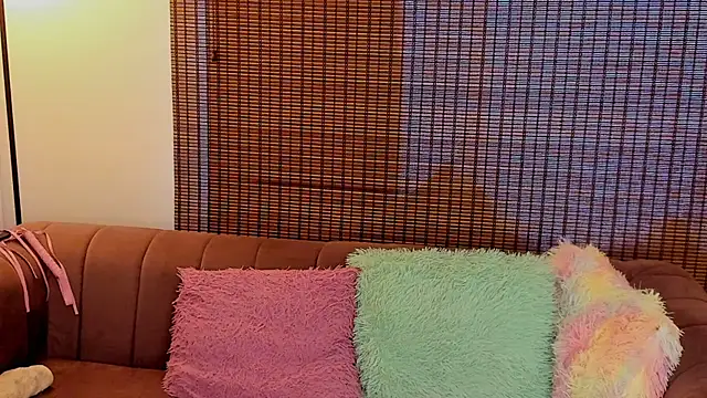 ariana cross online show from 02/22/26, 01:31