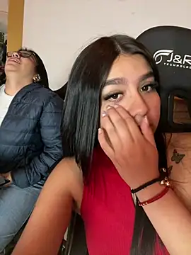 Snapshot of SaritaHot_69 chatting on 03/11/25, 03:23 SaritaHot 69 online show from 03/11/25, 03:23