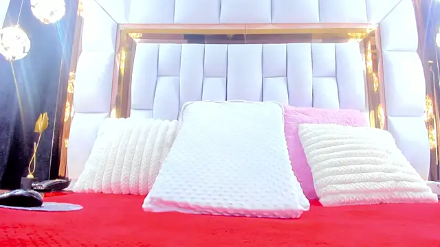 RileySweett online show from 11/04/25, 11:53