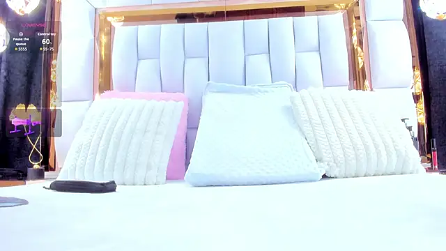 RileySweett online show from 11/19/25, 11:43