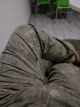 Snapshot of justwatchbaby chatting on 01/10/26, 09:52 justwatchbaby online show from 01/10/26, 09:52