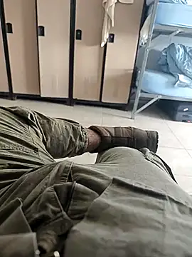 Snapshot of justwatchbaby chatting on 01/15/26, 10:31 justwatchbaby online show from 01/15/26, 10:31