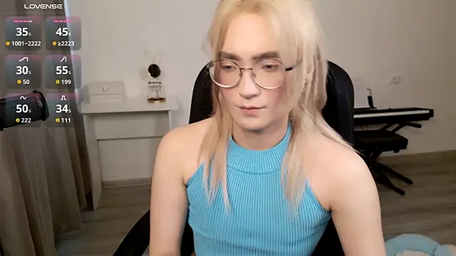 CuteYukiKun online show from 02/16/26, 10:00