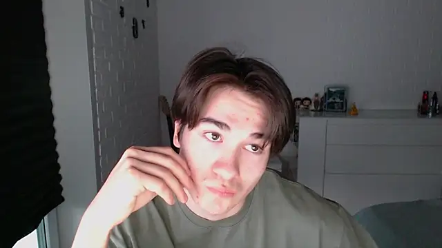 MarkusDean online show from 10/04/25, 02:31