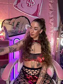 Chachou000 online show from 02/01/25, 07:02