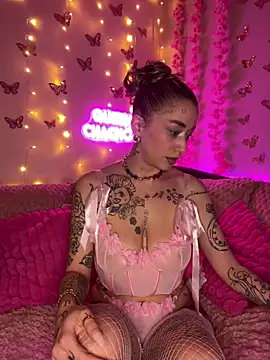 Chachou000 online show from 03/22/25, 06:25