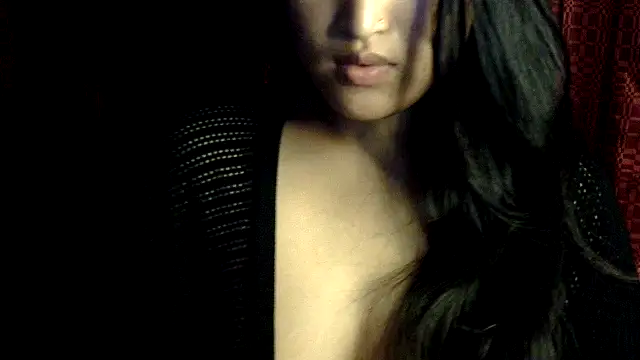 charming karishma online show from 09/18/25, 10:50