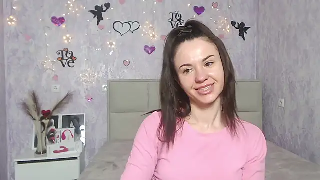 KaraCriegs online show from 02/19/25, 12:35