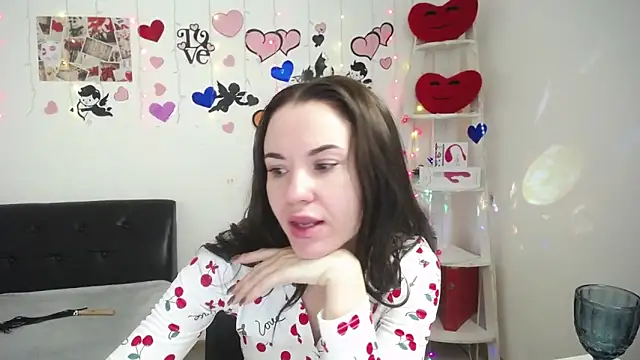 KaraCriegs online show from 02/27/25, 12:54