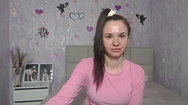 KaraCriegs online show from 03/07/25, 01:09